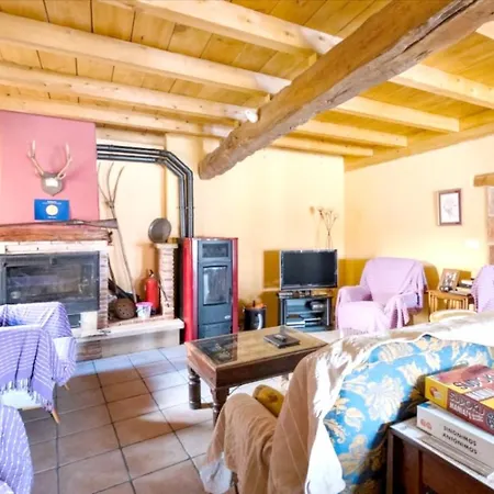 Feriehus Spacious House In With Fireplace & Mountain View