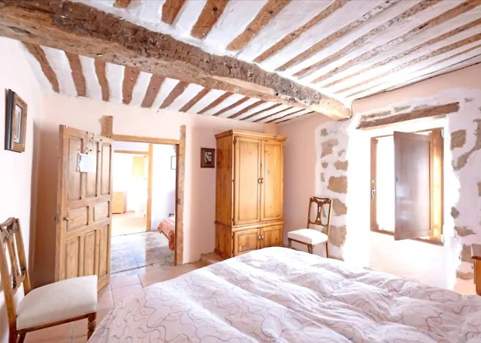 Spacious House In With Fireplace & Mountain View 度假居 *